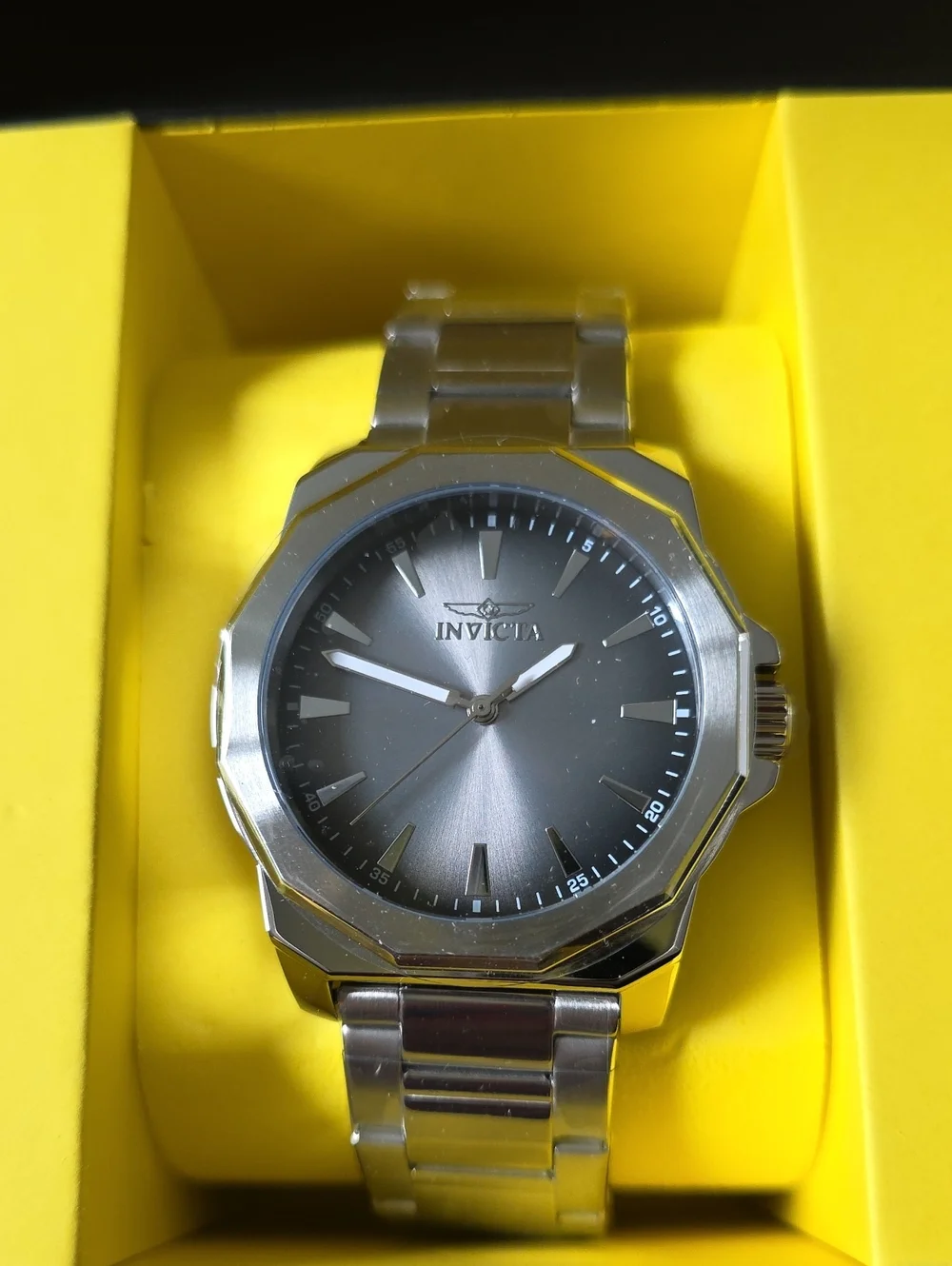 556.  Invicta Speedway Dominus Men's Watch - 42mm. Steel (50985)
